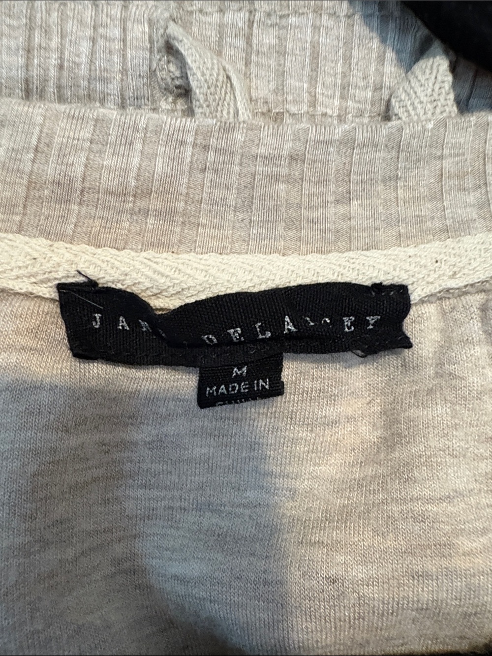 Jane and Delancey Women's Light Cream Crewneck Sweatshirt & Jogger Set - Size M - Picture 3 of 16